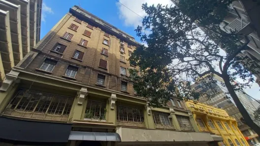 Sala Comercial para alugar, 140m² no Centro Histórico, Porto Alegre