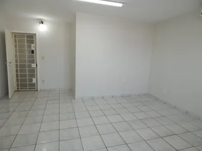 Ponto Comercial para alugar, 30m² no Taguatinga Norte, Brasília