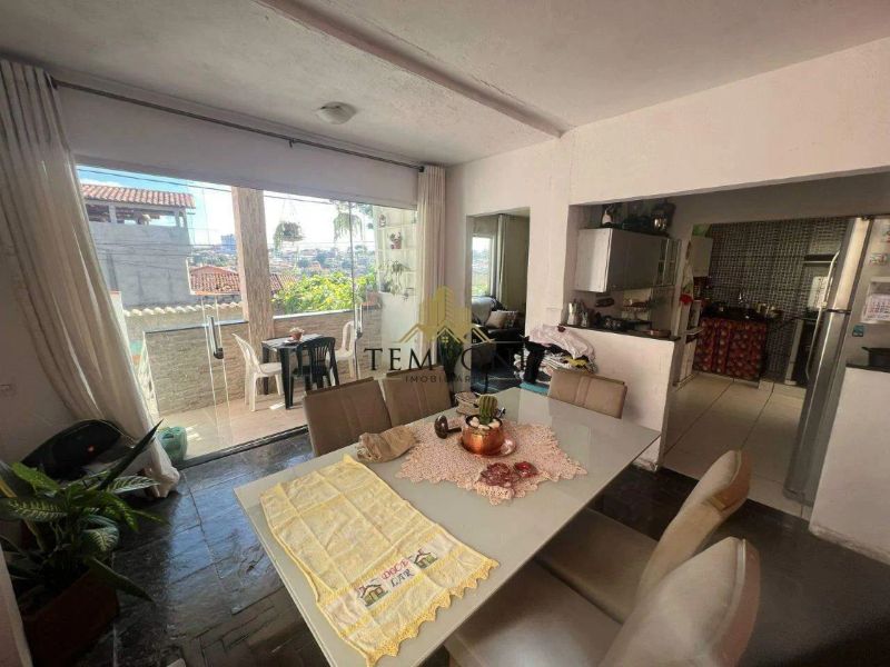 Casa com 7 quartos — Santa Amélia, Belo Horizonte