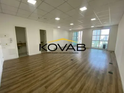 Sala Comercial para alugar, 64m² no Vila São Francisco (Zona Sul), São Paulo