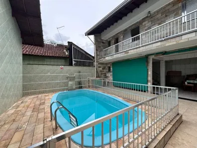 Casa com 5 Quartos à venda, 300m² no Aviação, Praia Grande