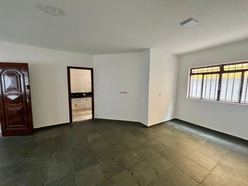 Apartamento com 3 quartos — Floramar, Belo Horizonte
