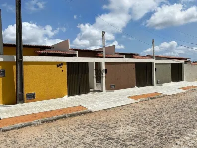 Casa com 2 Quartos à venda, 79m² no Cajupiranga, Parnamirim