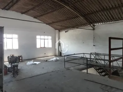 Galpão/Depósito/Armazém à venda, 568m² no Realengo, Rio de Janeiro