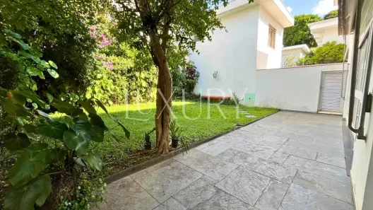 Casa com 4 Quartos à venda, 350m² no Vila Madalena, São Paulo