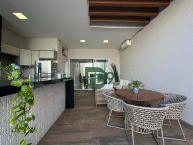 Casa de Condomínio com 3 Quartos à venda, 210m² no Jardim Imperador, Americana