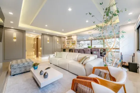 Apartamento com 3 Quartos à venda, 130m² no Auxiliadora, Porto Alegre