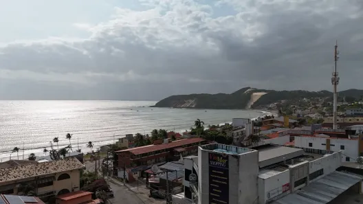 Imóvel Comercial com 30 Quartos à venda, 950m² no Ponta Negra, Natal