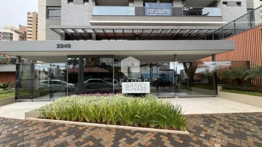 Apartamento com 3 Quartos para alugar, 117m² no Cambuí, Campinas