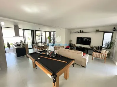 Casa com 4 Quartos à venda, 247m² no Urbanova I, São José dos Campos