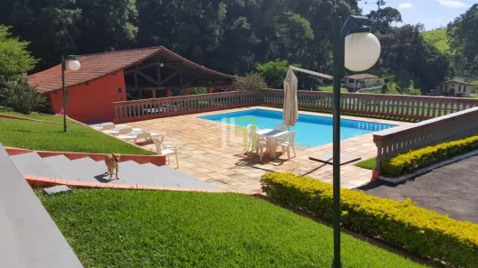 Fazenda/Sítio com 4 Quartos à venda, 744m² no Chácara Ivoturucaia, Campo Limpo Paulista