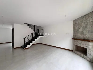 Casa de Condomínio com 3 Quartos à venda, 120m² no Alto, Teresópolis