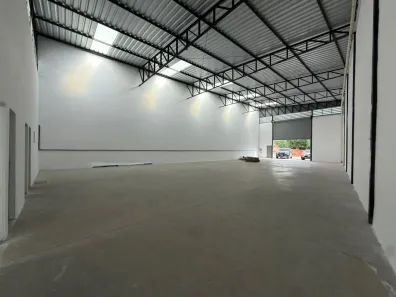 Galpão/Depósito/Armazém para alugar, 380m² no Parque Industrial de Betim, Betim