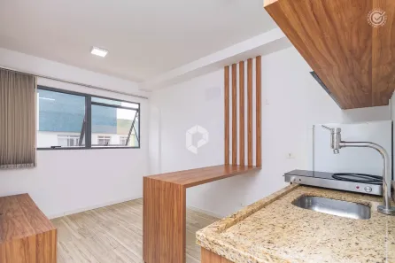Apartamento com 1 Quarto para alugar, 27m² no Juvevê, Curitiba