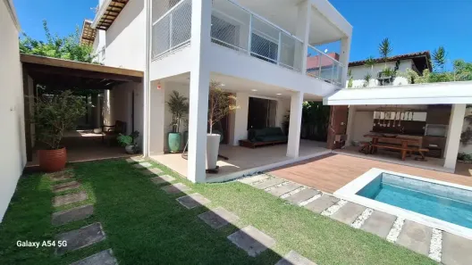 Sobrado com 4 Quartos à venda, 277m² no Buraquinho, Lauro de Freitas