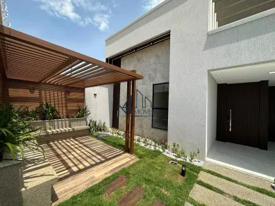 Casa com 4 Quartos à venda, 230m² no Jardim América, Goiânia