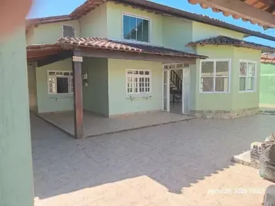 Casa com 4 Quartos para venda ou aluguel, 10m² no Ouro Verde, Rio das Ostras