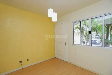 Casa de Condomínio com 3 Quartos para alugar, 85m² no Humaitá, Porto Alegre