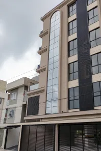 Apartamento com 2 Quartos à venda, 80m² no Centro, Bombinhas
