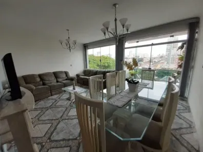 Casa com 3 Quartos à venda, 347m² no Vila Romero, São Paulo