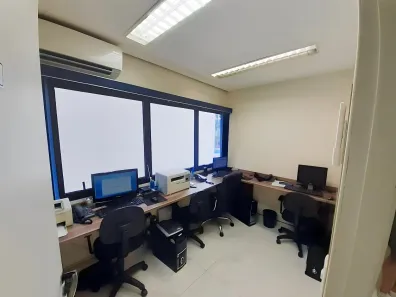 Sala Comercial para alugar, 35m² no Liberdade, São Paulo