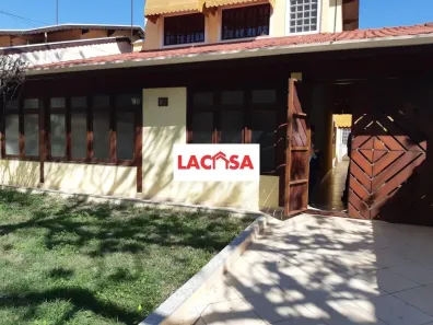 Casa com 4 Quartos à venda, 245m² no Jardim Satélite, São José dos Campos