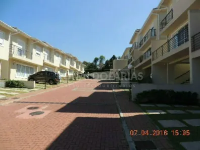 Casa de Condomínio com 4 Quartos à venda, 217m² no Jardim São Nicolau, São Paulo
