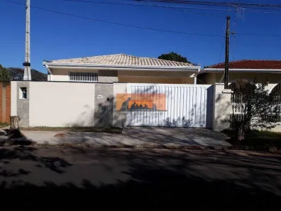 Casa com 4 Quartos para alugar, 180m² no Cidade Universitária, Campinas