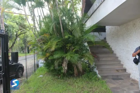 Casa com 3 Quartos à venda, 330m² no Jardim Itu, Porto Alegre