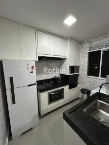 Apartamento com 2 Quartos à venda, 48m² no Jardim Patrícia, Uberlândia