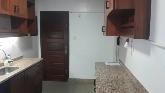 Apartamento com 3 Quartos para alugar, 100m² no Renascença, São Luís