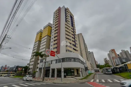 Apartamento com 1 Quarto à venda, 47m² no Cabral, Curitiba