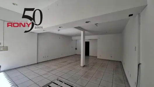 Casa com 2 Quartos para alugar, 67m² no Centro, Potim