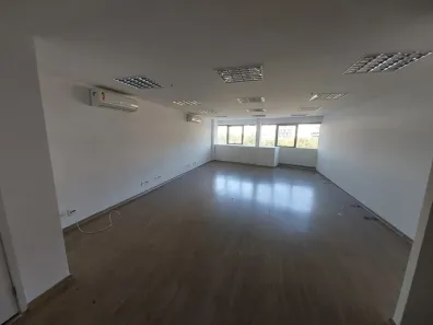 Sala Comercial para alugar, 66m² no São Cristóvão, Rio de Janeiro