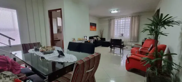 Sobrado com 4 Quartos à venda, 250m² no Vila Dom Pedro I, São Paulo