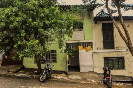 Casa com 3 Quartos à venda, 117m² no Jardim Aeroporto, São Paulo