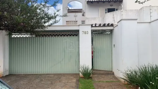 Sobrado com 3 Quartos para alugar, 353m² no Vila Harmonia, Araraquara