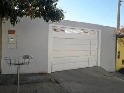 Casa com 2 Quartos à venda, 48m² no Chácara Barro Branco, Itapetininga