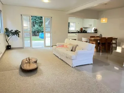 Sobrado com 3 Quartos à venda, 218m² no Transurb, Itapevi