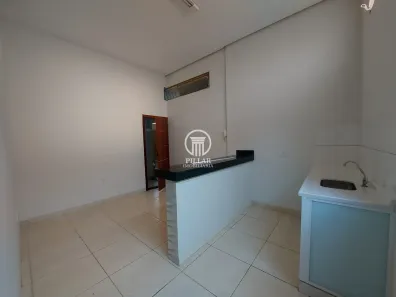 Apartamento com 1 Quarto para alugar, 45m² no Alice Maia, Montes Claros