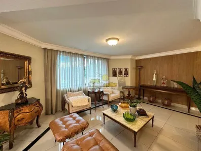 Apartamento com 4 Quartos à venda, 270m² no Mercês, Uberaba