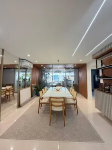 Casa com 4 Quartos à venda, 355m² no Camboinhas, Niterói