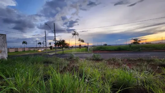 Lote/Terreno à venda, 476m² no Grand Ville, Uberlândia