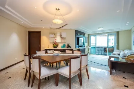 Apartamento com 3 Quartos à venda, 148m² no Cabral, Curitiba