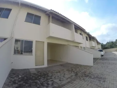 Casa com 2 Quartos para alugar, 70m² no Jardim Maluche, Brusque