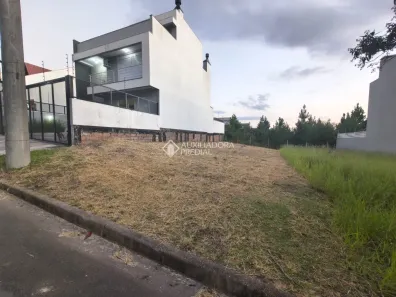 Lote/Terreno à venda, 200m² no Guarujá, Porto Alegre