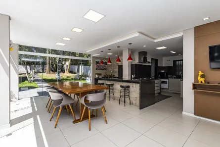 Casa com 5 Quartos à venda, 272m² no Cidade Industrial, Curitiba