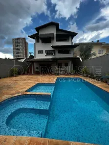 Sobrado com 4 Quartos à venda, 430m² no Vila Assumpção, Botucatu