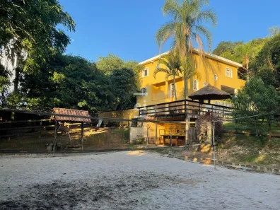 Fazenda/Sítio com 5 Quartos à venda, 1560m² no Pomar São Jorge, Itatiba