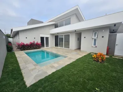 Casa de Condomínio com 3 Quartos à venda, 261m² no Parque Industrial, Maringá